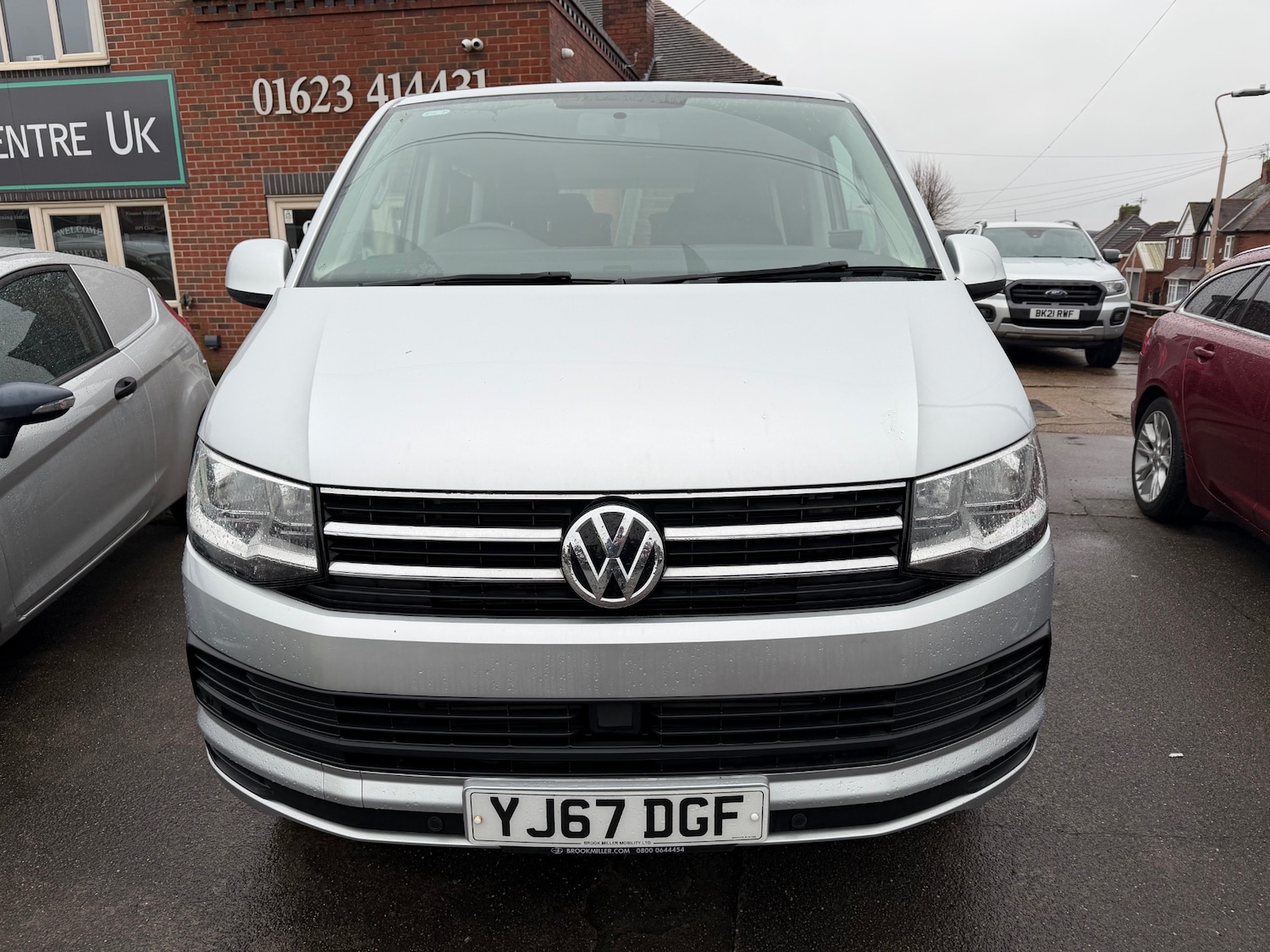 Used Volkswagen Transporter Shuttle 2018 for sale - 77339273: Photo 2