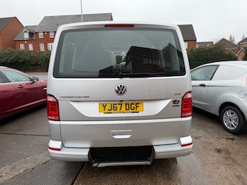 Used Volkswagen Transporter Shuttle 2018 for sale - 77339273: Photo