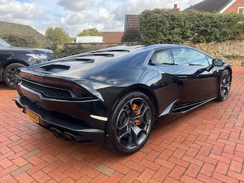 Used Lamborghini Huracan 2015 for sale - 75952539: Photo