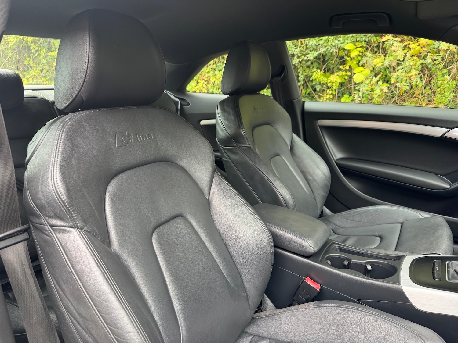 Used Audi A5 2011 for sale - 76117127: Photo 9