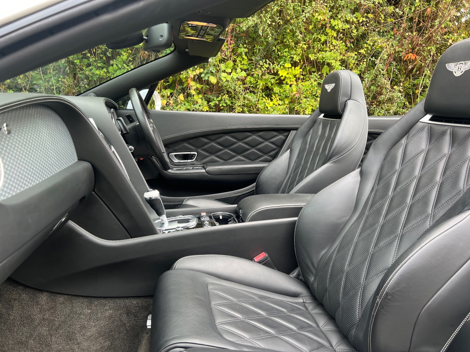 Used Bentley Continental 2013 for sale - 76329739: Photo 11