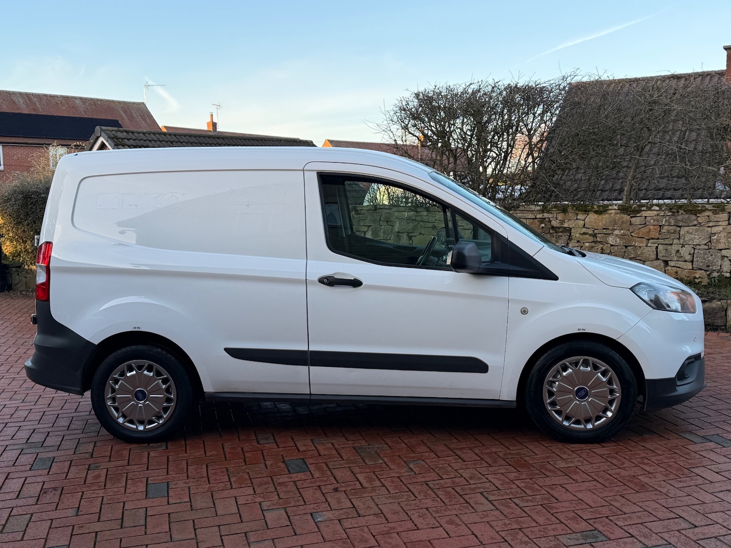Used Ford Transit Courier 2020 for sale - 77127601: Photo 6