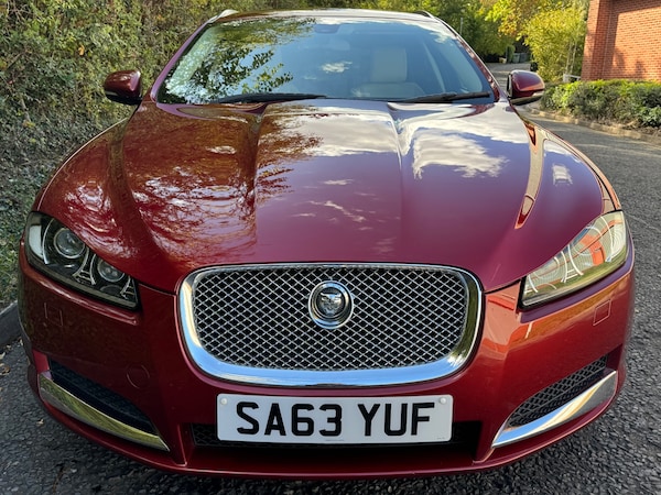Used Jaguar XF 2013 for sale - 76117133: Photo 13