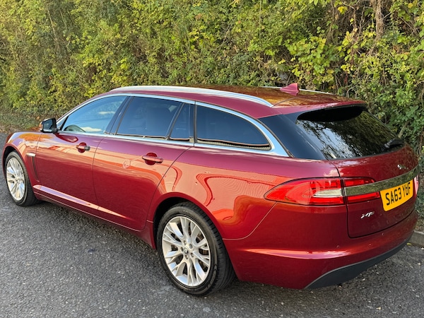 Used Jaguar XF 2013 for sale - 76117133: Photo 6