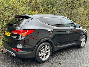 Used Hyundai Santa Fe 2013 for sale - 76331136: Photo