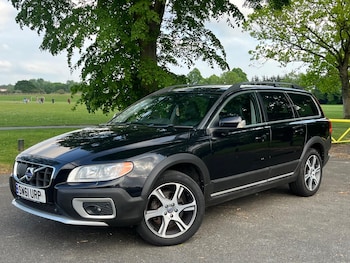Used Volvo XC70 2011 for sale - 79305440: Photo