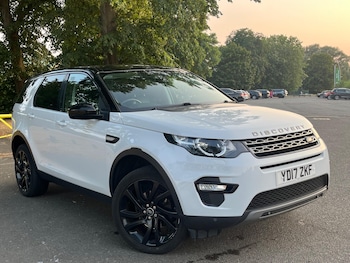 Used Land Rover Discovery Sport 2017 for sale - 79305448: Photo