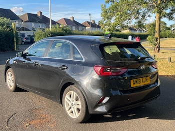 Used Kia Ceed 2019 for sale - 79305438: Photo