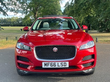 Used Jaguar F-Pace 2016 for sale - 79305441: Photo