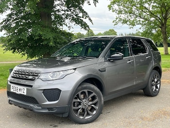 Used Land Rover Discovery Sport 2018 for sale - 79305446: Photo