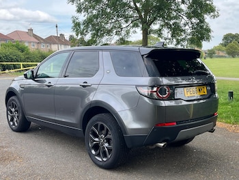 Used Land Rover Discovery Sport 2018 for sale - 79305446: Photo