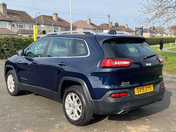 Used Jeep Cherokee 2015 for sale - 79305467: Photo