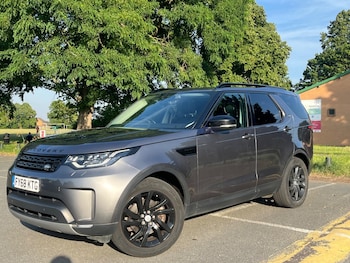 Used Land Rover Discovery 2018 for sale - 79305453: Photo