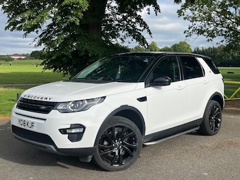 Used Land Rover Discovery Sport 2018 for sale - 79305450: Photo
