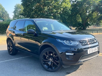 Used Land Rover Discovery Sport 2018 for sale - 79305460: Photo