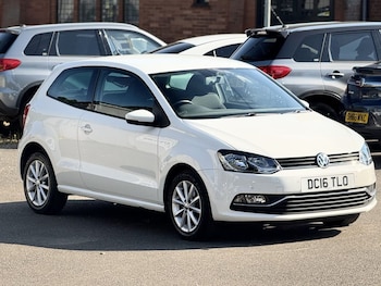 Used Volkswagen Polo 2016 for sale - 75843088: Photo