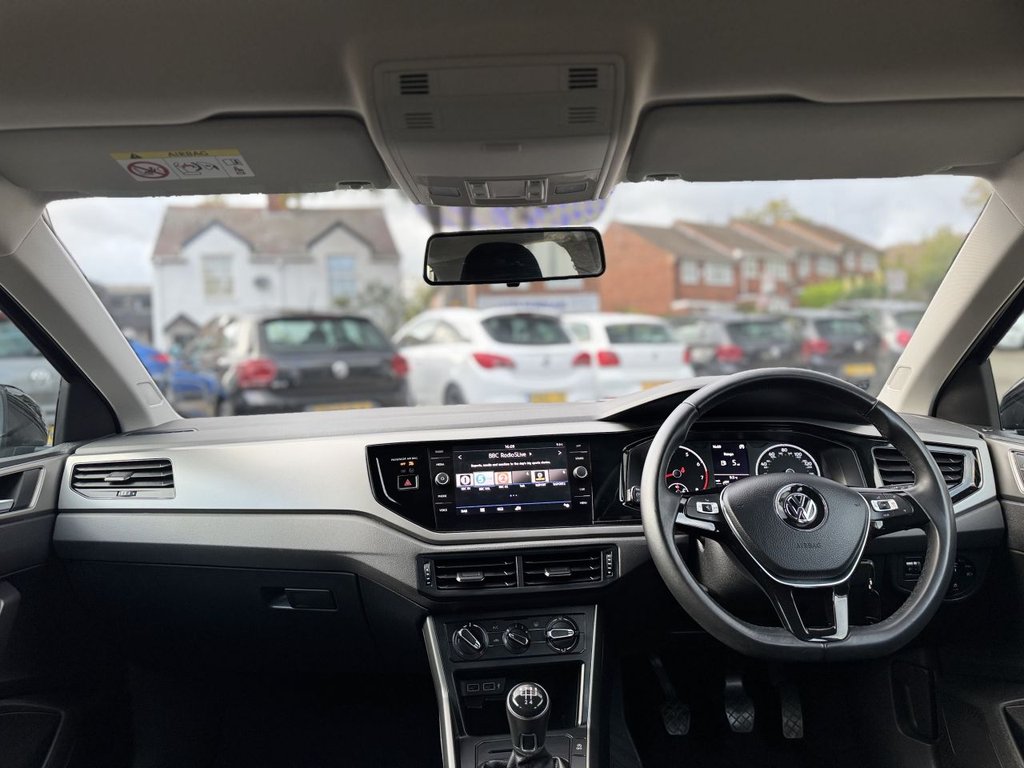 Used Volkswagen Polo 2018 for sale - 76291377: Photo 11