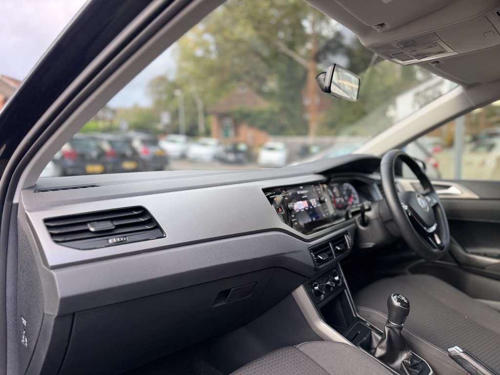 Used Volkswagen Polo 2018 for sale - 76291377: Photo 40