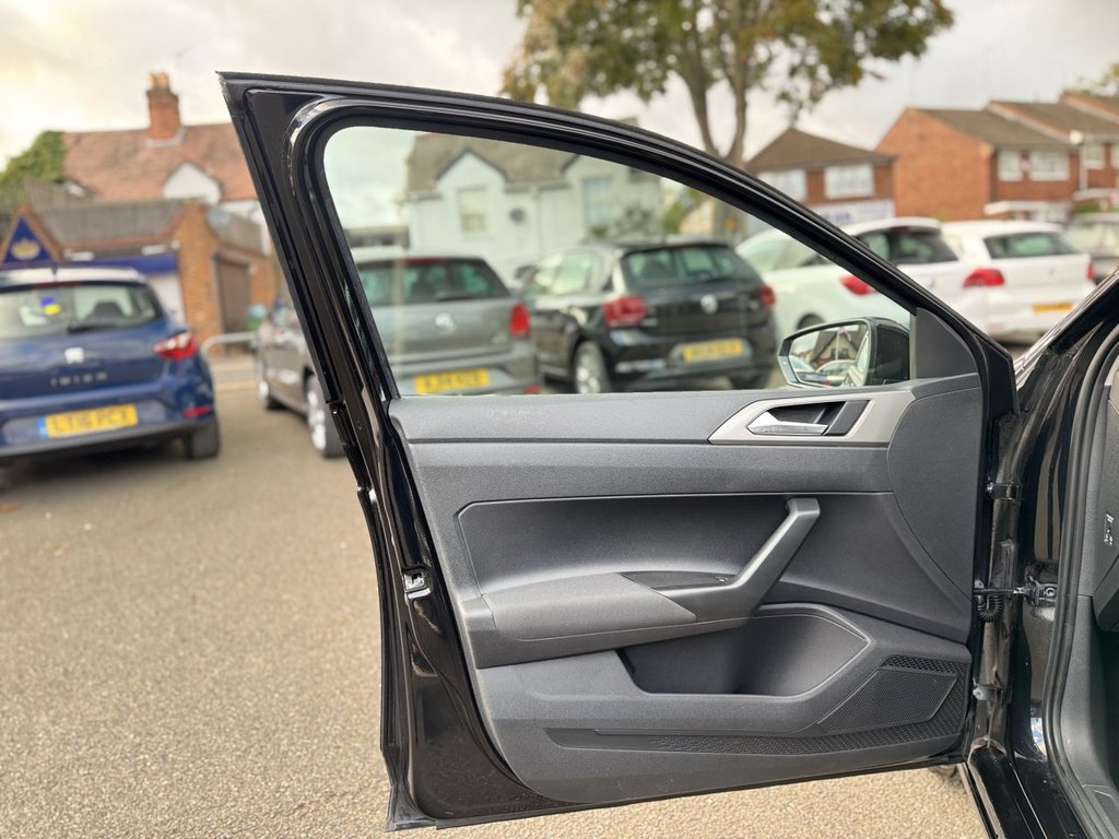 Used Volkswagen Polo 2018 for sale - 76291377: Photo 41