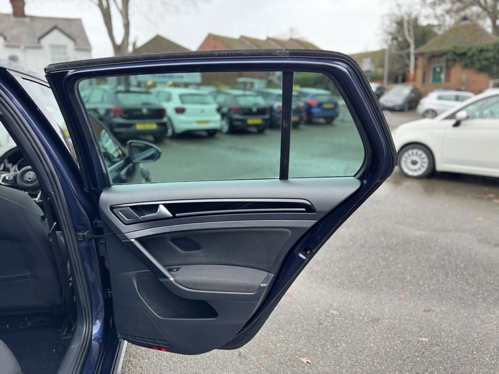 Used Volkswagen Golf 2014 for sale - 76883767: Photo 17