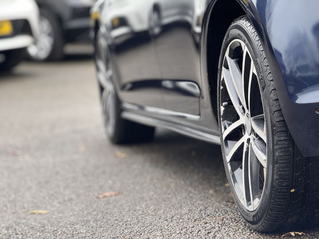 Used Volkswagen Golf 2014 for sale - 76883767: Photo 35