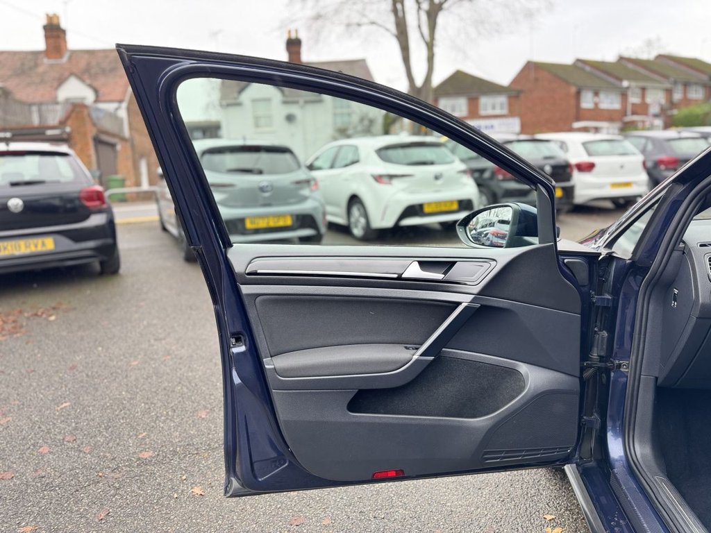 Used Volkswagen Golf 2014 for sale - 76883767: Photo 41