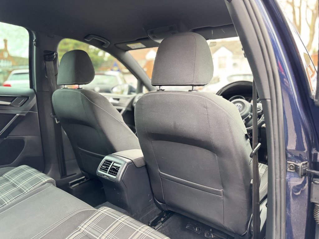 Used Volkswagen Golf 2014 for sale - 76883767: Photo 45