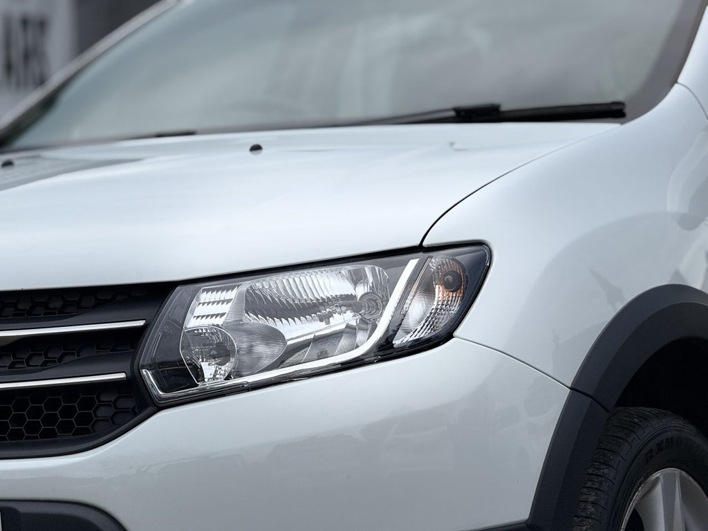 Used Dacia Sandero Stepway 2016 for sale - 76985745: Photo 28