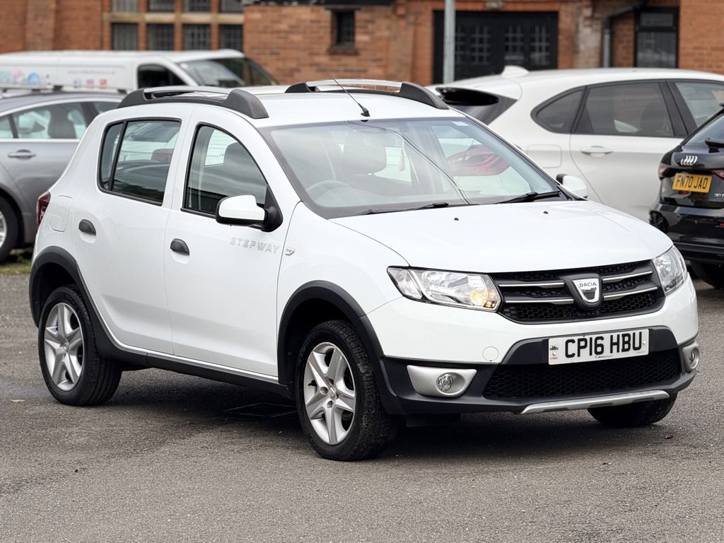 Used Dacia Sandero Stepway 2016 for sale - 76985745: Photo 3