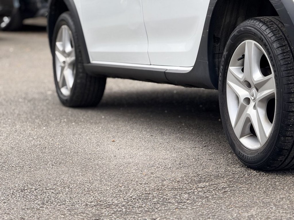 Used Dacia Sandero Stepway 2016 for sale - 76985745: Photo 30