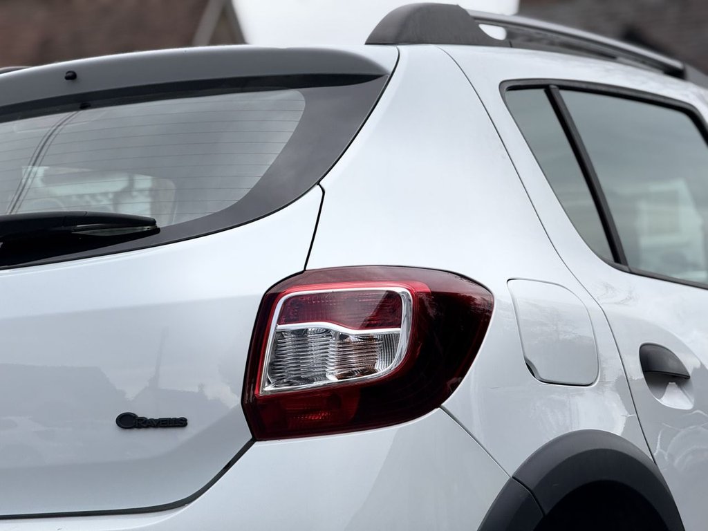 Used Dacia Sandero Stepway 2016 for sale - 76985745: Photo 35