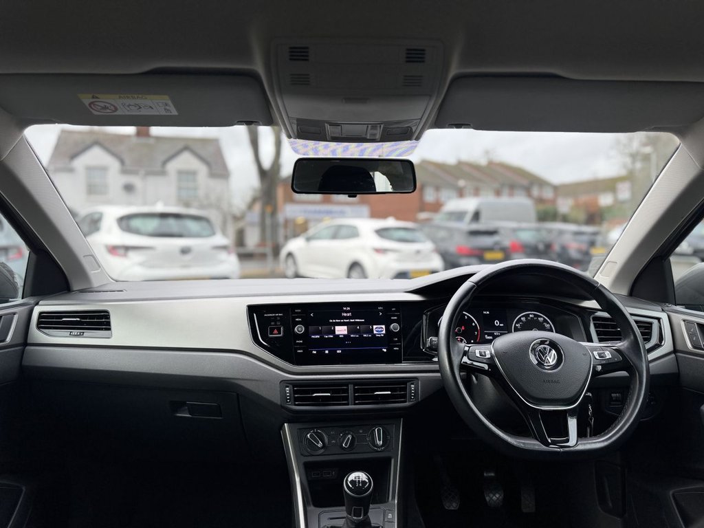 Used Volkswagen Polo 2018 for sale - 77356304: Photo 11