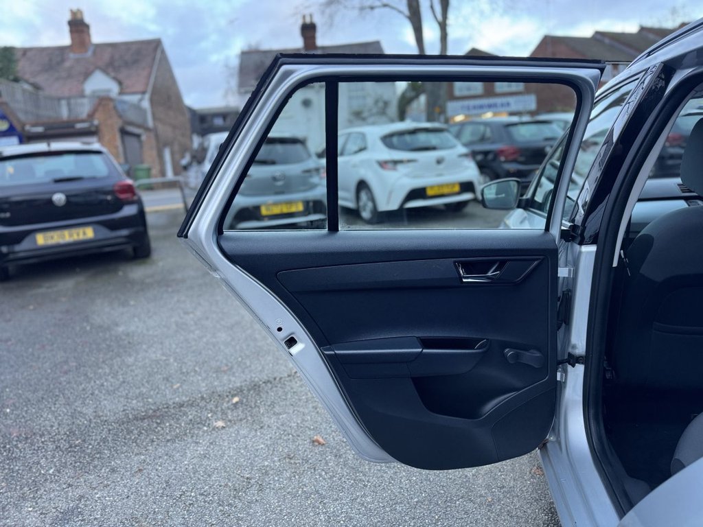 Used Skoda Fabia 2016 for sale - 77157778: Photo 32