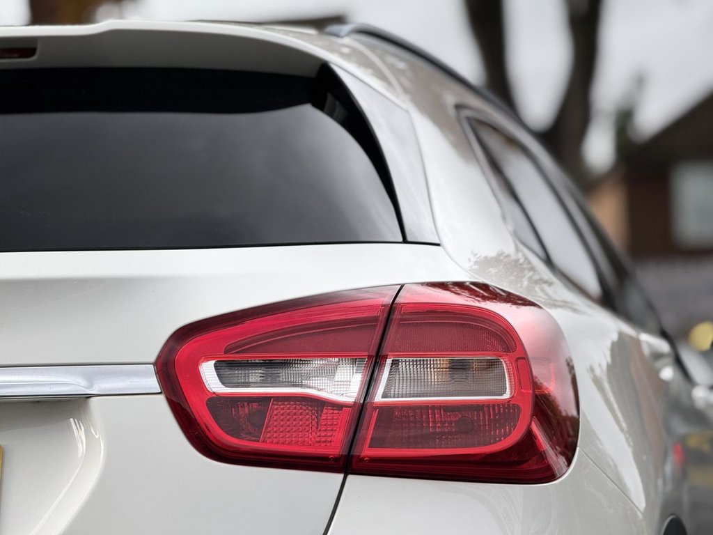 Used Mercedes-Benz GLA 2018 for sale - 76459365: Photo 32