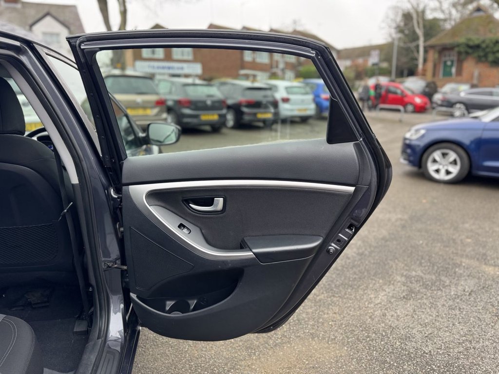 Used Hyundai i30 2016 for sale - 77792371: Photo 17