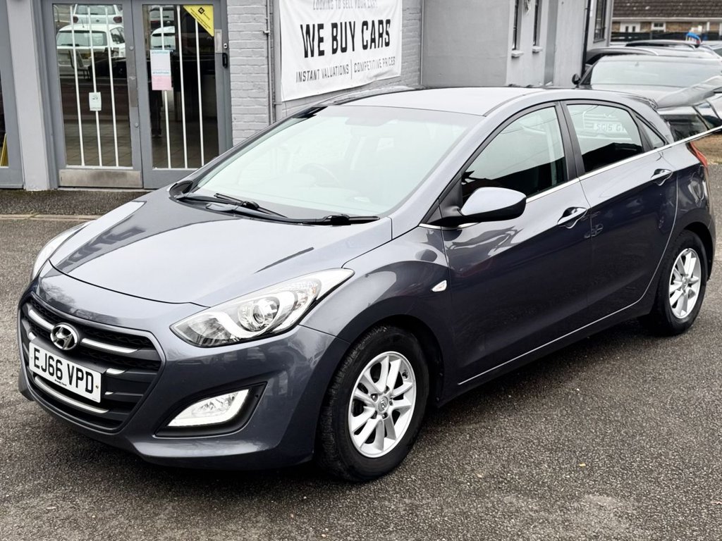 Used Hyundai i30 2016 for sale - 77792371: Photo 4