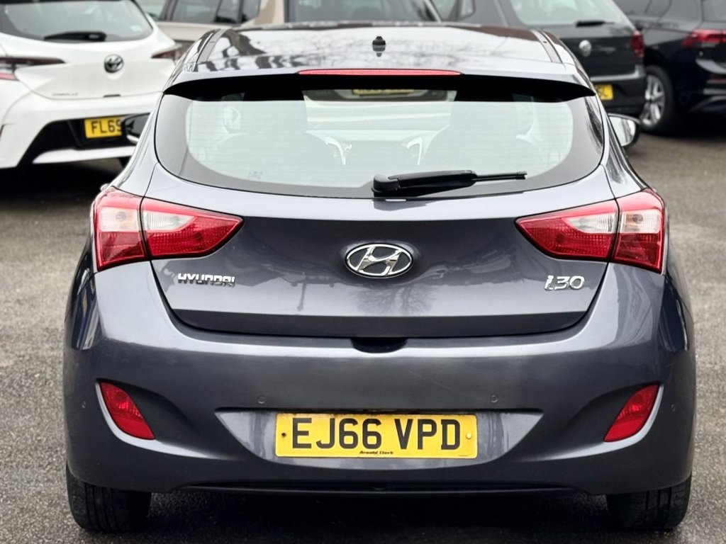Used Hyundai i30 2016 for sale - 77792371: Photo 6