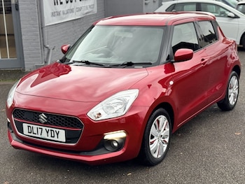 Used Suzuki Swift 2017 for sale - 76654526: Photo