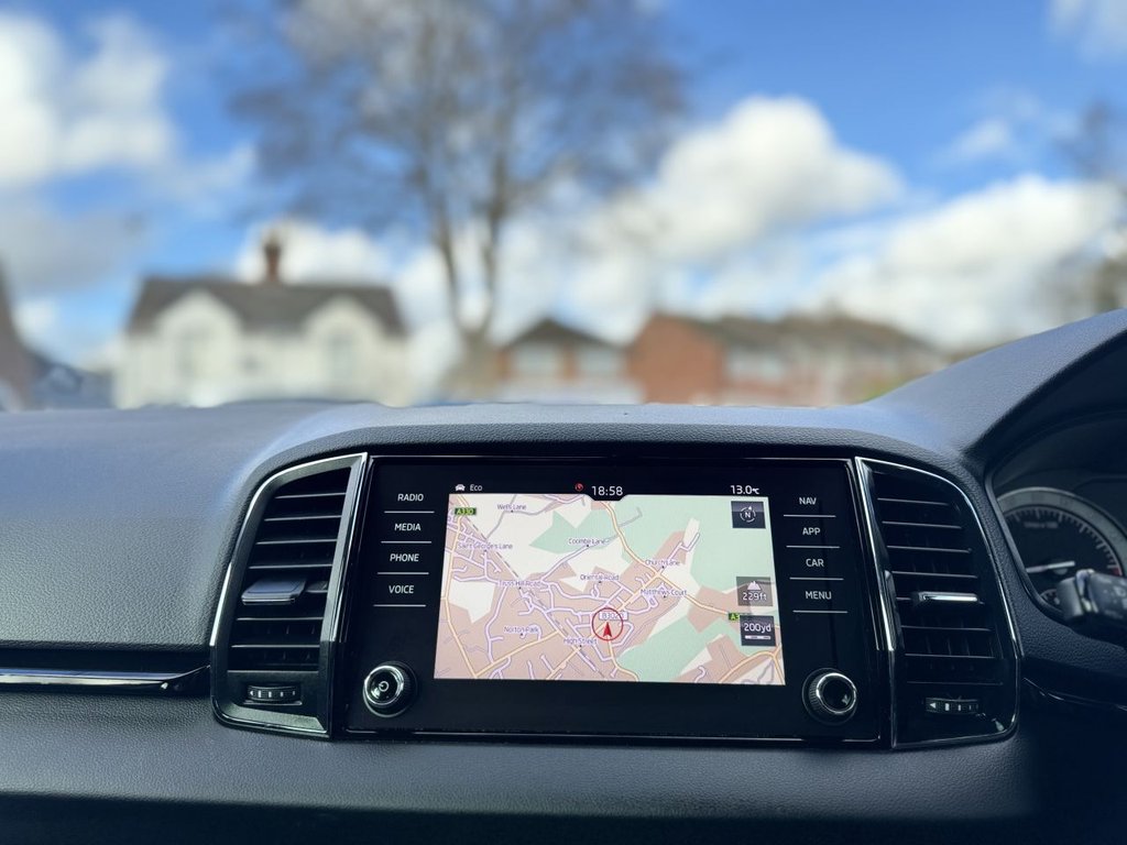 Used Skoda Karoq 2018 for sale - 77275636: Photo 17