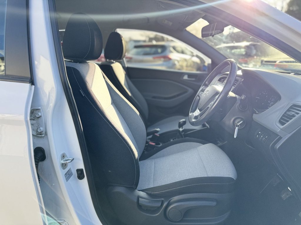 Used Hyundai i20 2016 for sale - 78069072: Photo 36