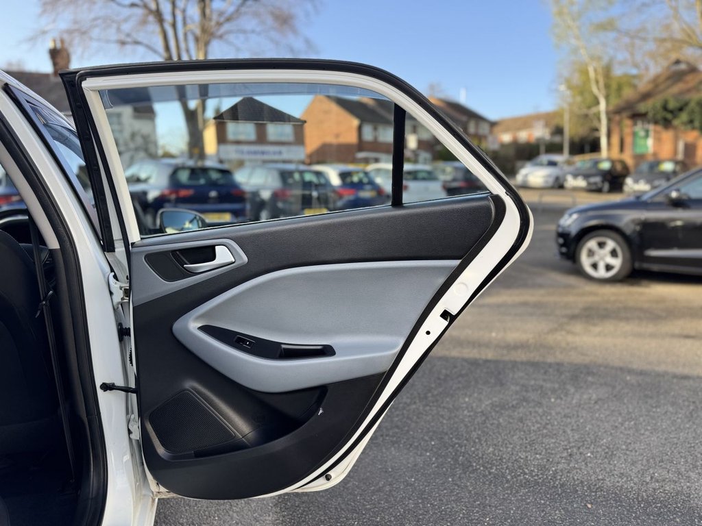 Used Hyundai i20 2016 for sale - 78069072: Photo 39