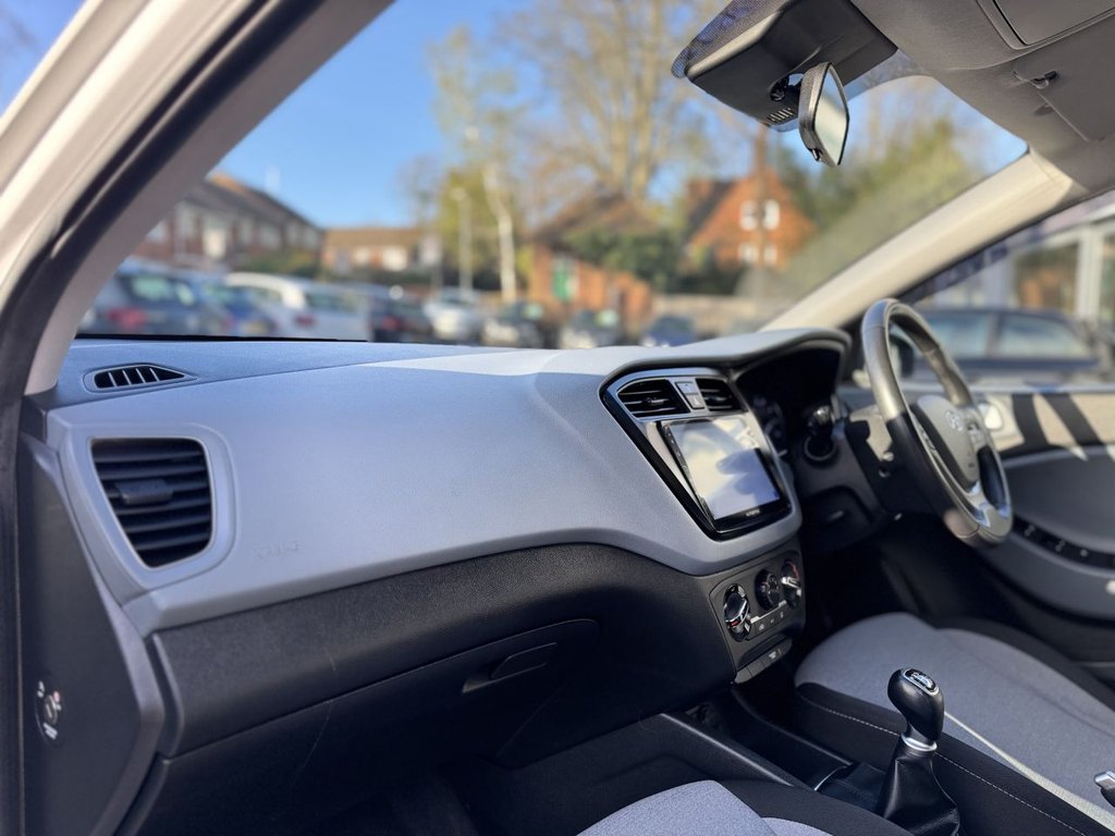 Used Hyundai i20 2016 for sale - 78069072: Photo 43