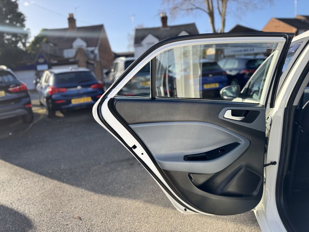 Used Hyundai i20 2016 for sale - 78069072: Photo 47