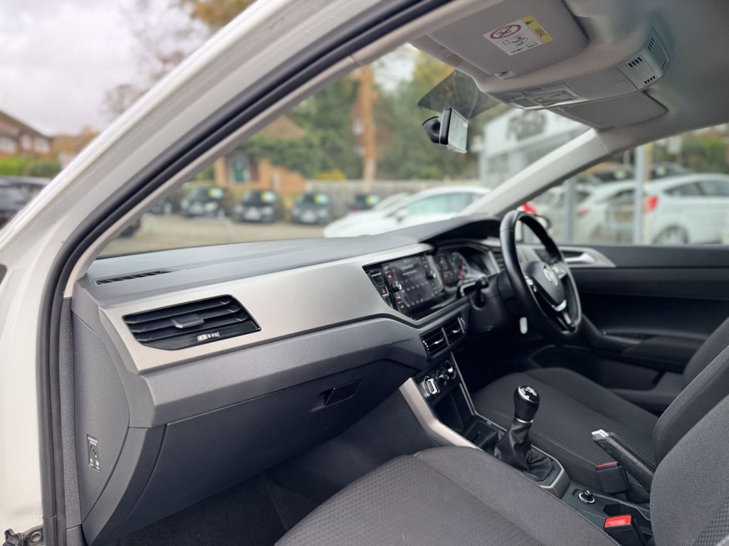 Used Volkswagen Polo 2018 for sale - 76520636: Photo 17