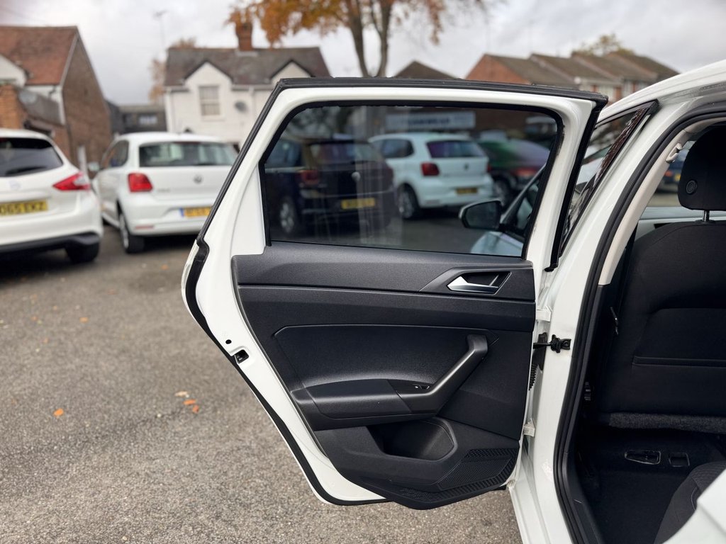 Used Volkswagen Polo 2018 for sale - 76520636: Photo 34