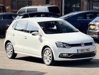 Used Volkswagen Polo 2015 for sale - 75947869: Photo