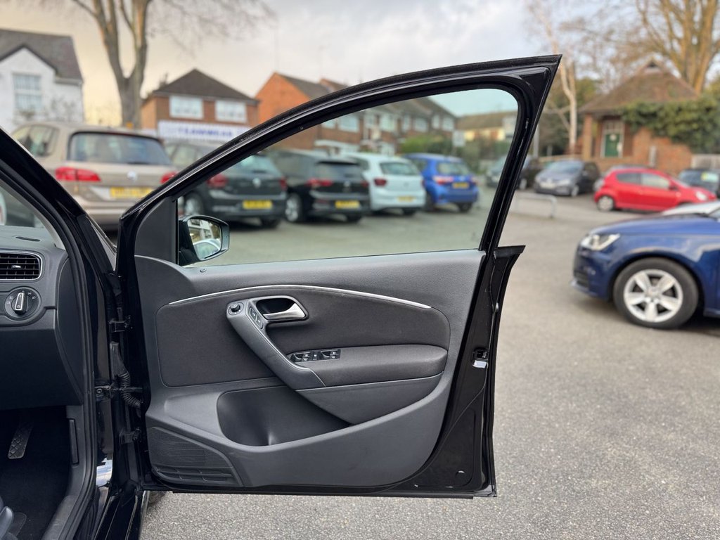 Used Volkswagen Polo 2016 for sale - 77919882: Photo 36