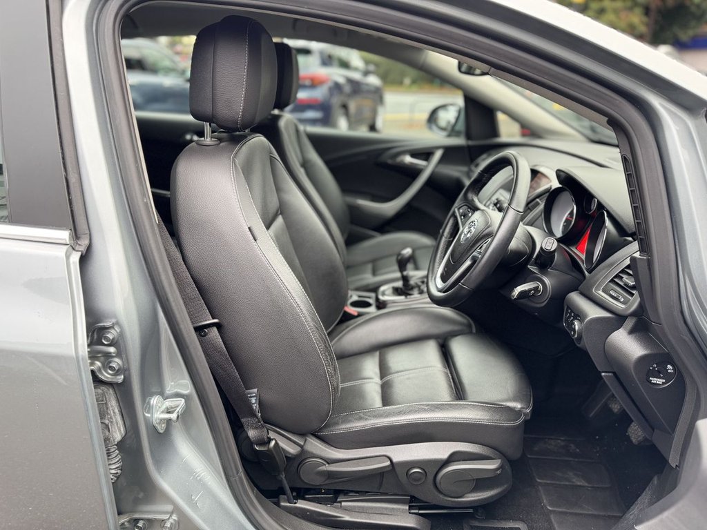 Used Vauxhall Astra 2011 for sale - 76754596: Photo 11