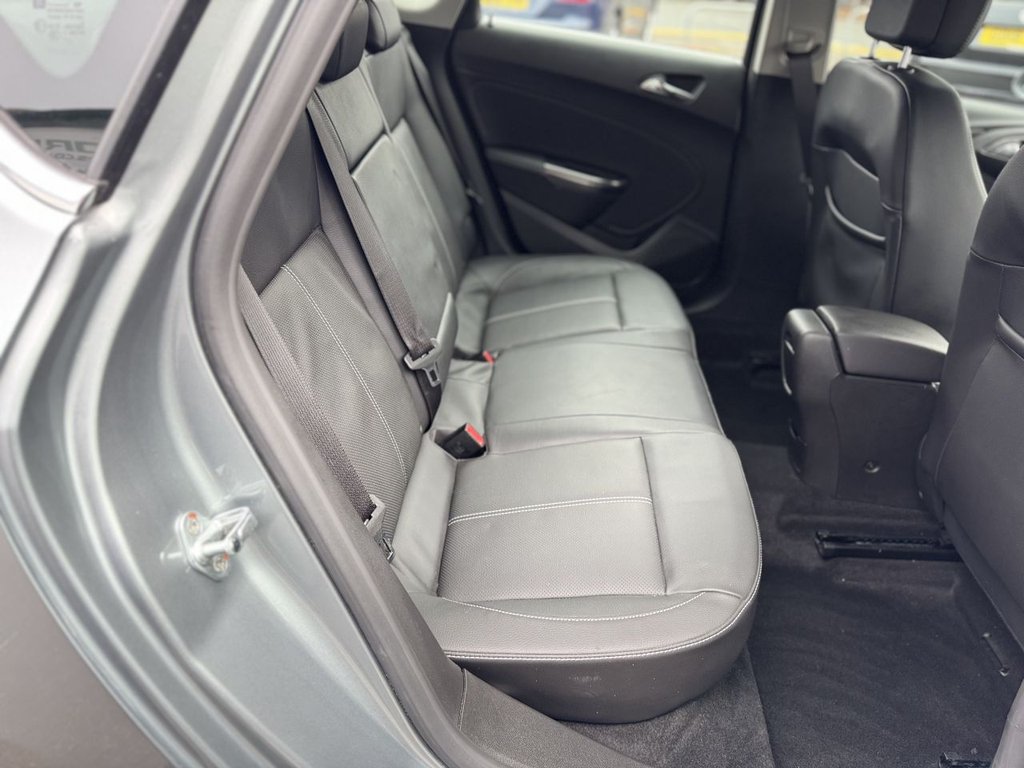 Used Vauxhall Astra 2011 for sale - 76754596: Photo 13