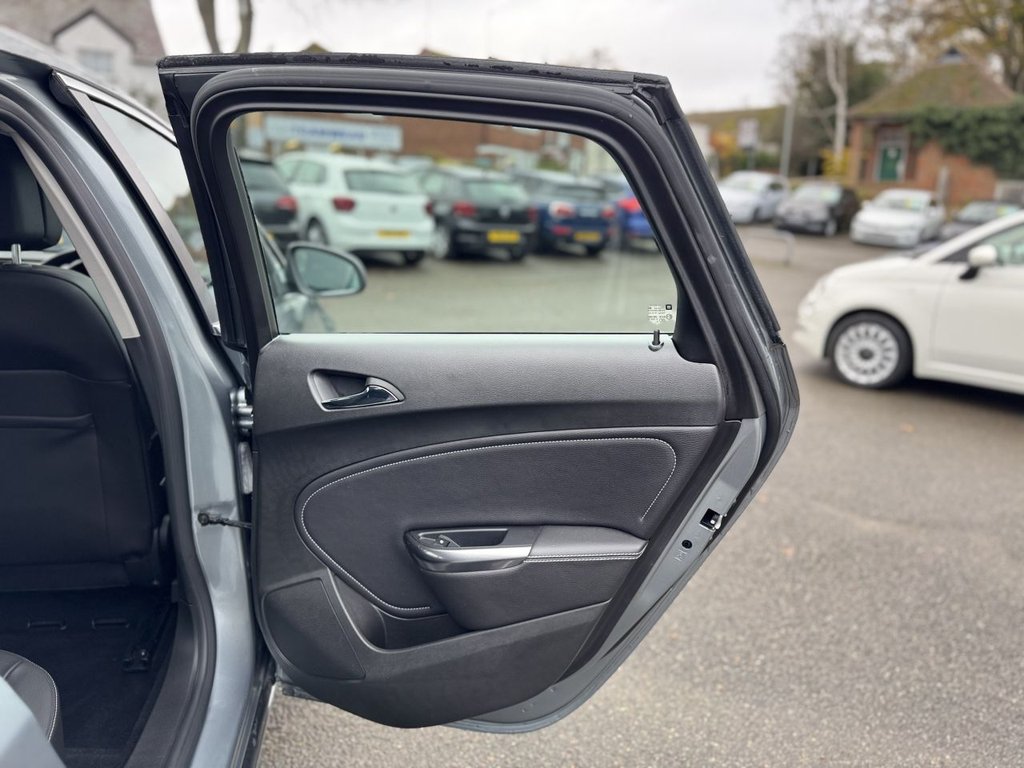 Used Vauxhall Astra 2011 for sale - 76754596: Photo 19